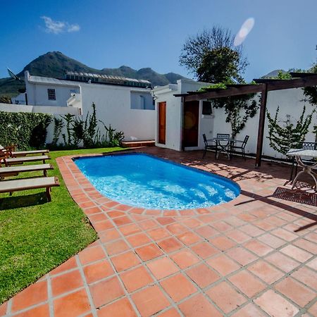 Noordhoek Village Hotel Esterno foto